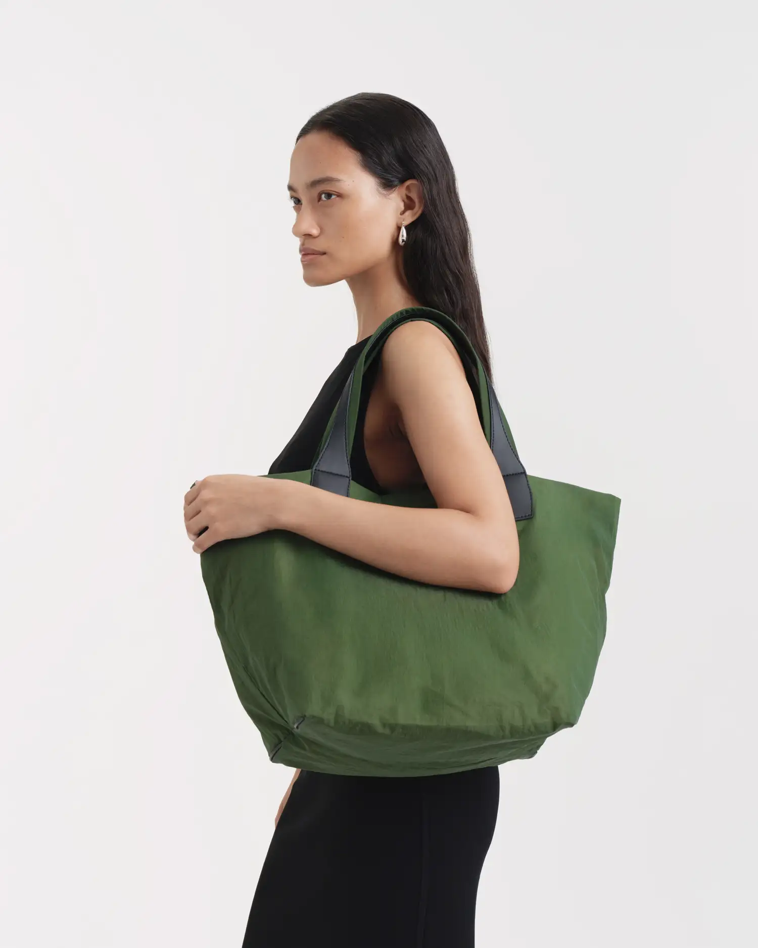 Porter Essence Medium Olive - Image 3