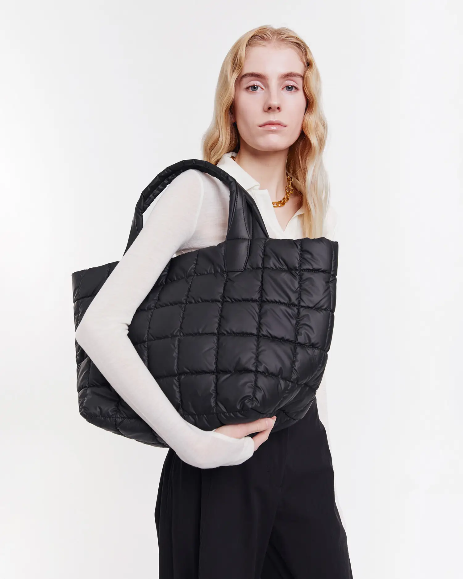 Porter Tote Medium Matt Black - Image 3